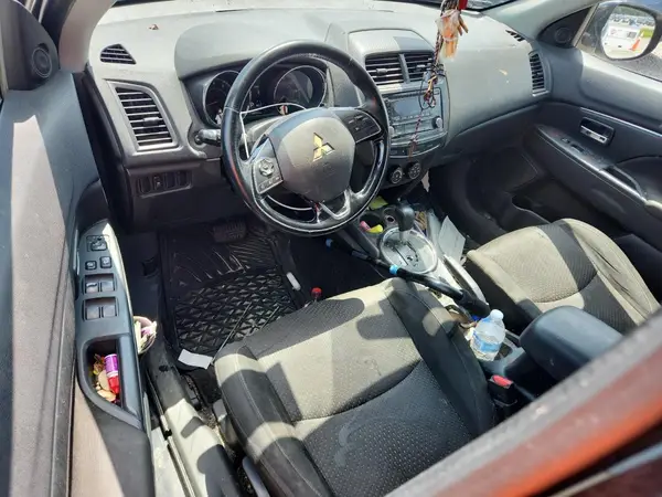 JA4AP3AU1GZ037996 2016 MITSUBISHI OUTLANDER - Image 8