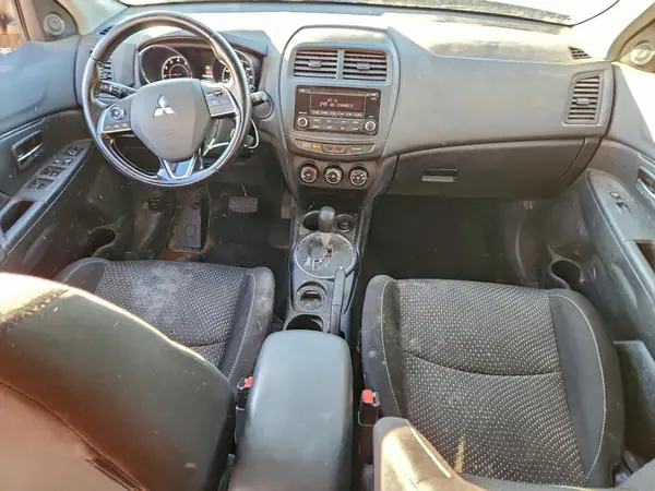 JA4AP3AU1GZ039845 2016 MITSUBISHI OUTLANDER - Image 8