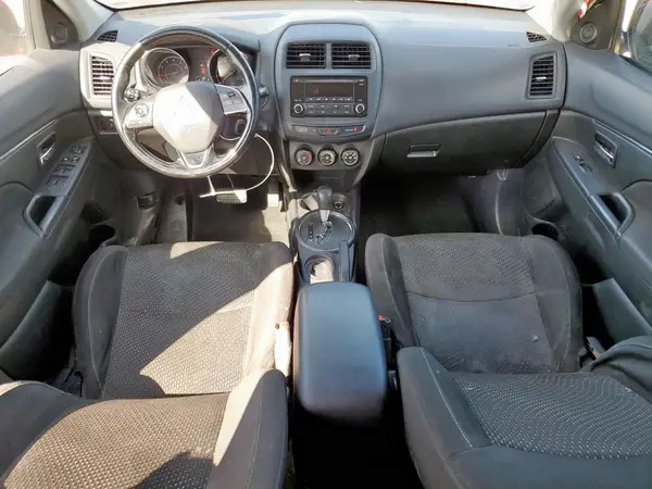 JA4AP3AU1GZ040588 2016 MITSUBISHI OUTLANDER - Image 8