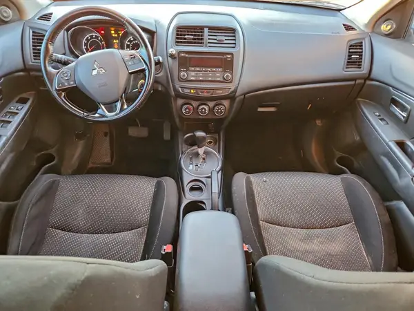 JA4AP3AU1GZ063286 2016 MITSUBISHI OUTLANDER - Image 8