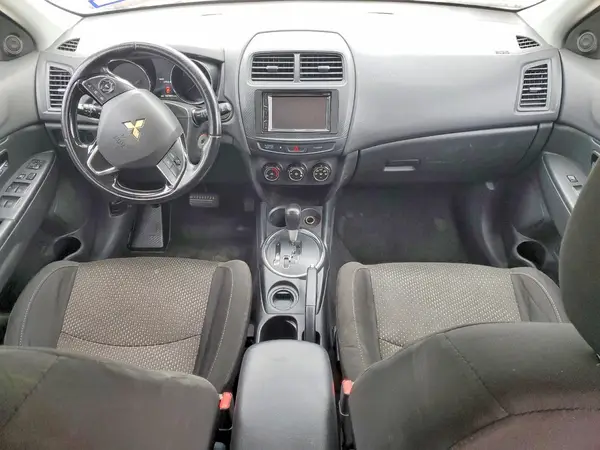 JA4AP3AU1GZ064602 2016 MITSUBISHI OUTLANDER - Image 8