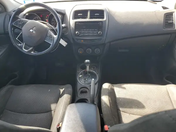 JA4AP3AU1GZ064826 2016 MITSUBISHI OUTLANDER - Image 8