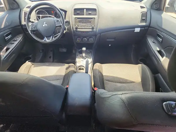JA4AP3AU1GZ065491 2016 MITSUBISHI OUTLANDER - Image 8