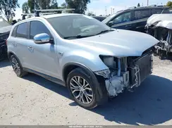 JA4AP3AU1GZ065569 2016 MITSUBISHI OUTLANDER