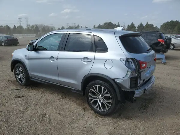 JA4AP3AU1HZ004207 2017 MITSUBISHI OUTLANDER - Image 2