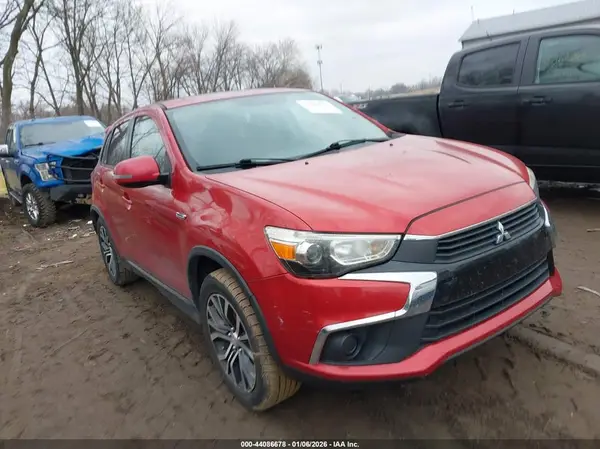 JA4AP3AU1HZ020973 2017 MITSUBISHI OUTLANDER - Image 1