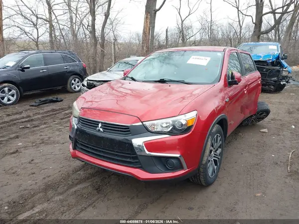 JA4AP3AU1HZ020973 2017 MITSUBISHI OUTLANDER - Image 2