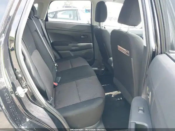 JA4AP3AU1HZ043170 2017 MITSUBISHI OUTLANDER - Image 8