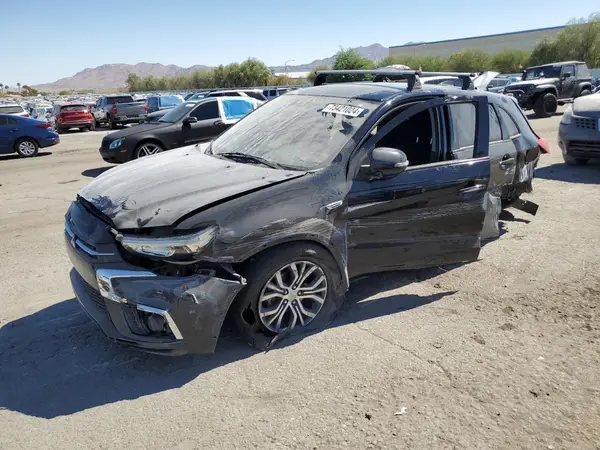 JA4AP3AU1JU008020 2018 MITSUBISHI OUTLANDER - Image 1