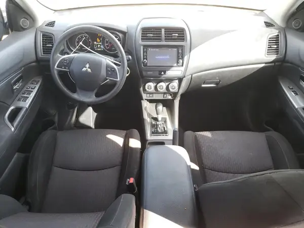 JA4AP3AU1JU008020 2018 MITSUBISHI OUTLANDER - Image 8