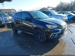 JA4AP3AU1JU008227 2018 MITSUBISHI OUTLANDER