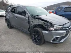 JA4AP3AU1JU014402 2018 MITSUBISHI OUTLANDER
