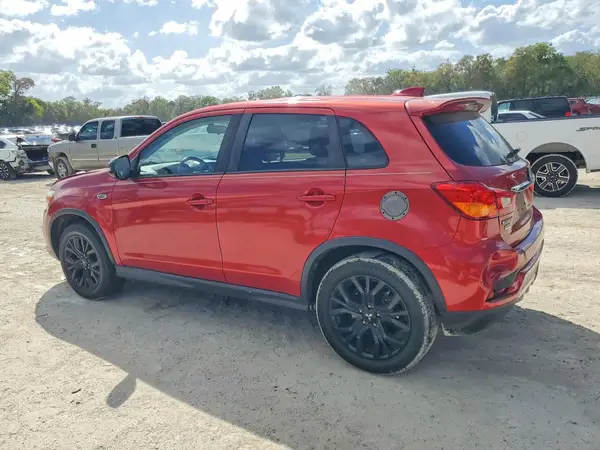 JA4AP3AU1JU015498 2018 MITSUBISHI OUTLANDER - Image 2