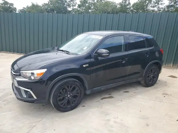 JA4AP3AU1JU015629 2018 MITSUBISHI OUTLANDER - Image 1