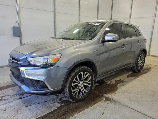 JA4AP3AU1JU019373 2018 MITSUBISHI OUTLANDER - Image 1