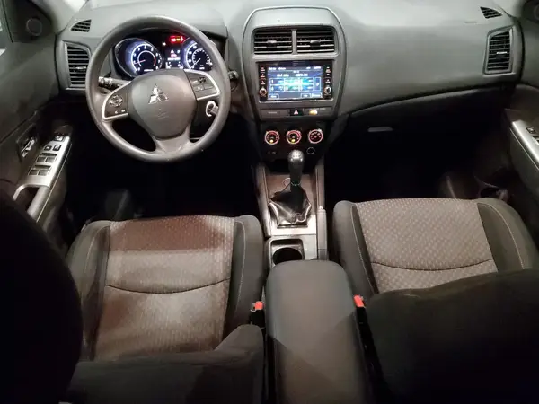 JA4AP3AU1JU021804 2018 MITSUBISHI OUTLANDER - Image 8