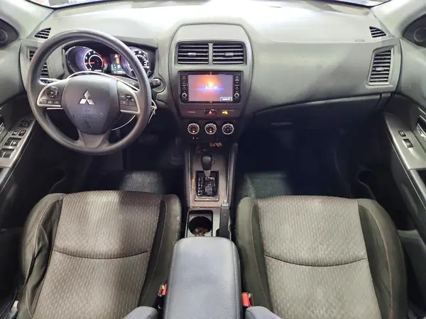 JA4AP3AU1JZ002950 2018 MITSUBISHI OUTLANDER - Image 8