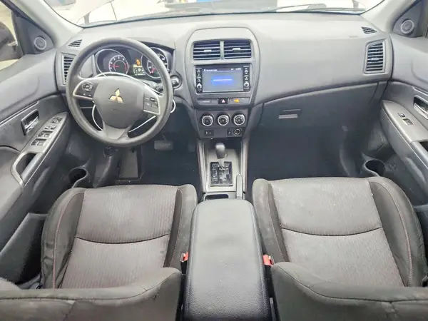 JA4AP3AU1JZ008683 2018 MITSUBISHI OUTLANDER - Image 8