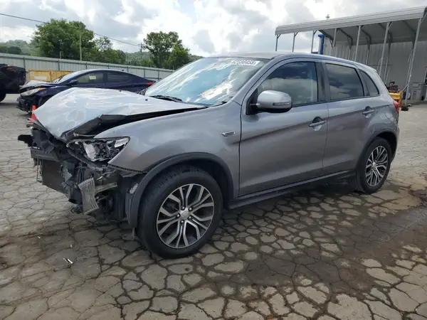 JA4AP3AU1JZ011468 2018 MITSUBISHI OUTLANDER - Image 1