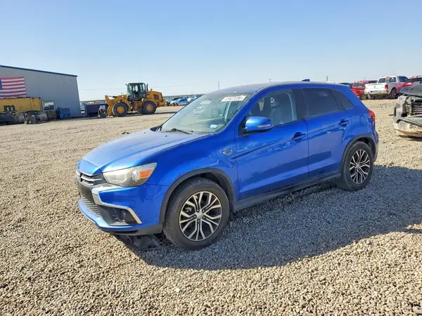 JA4AP3AU1JZ015486 2018 MITSUBISHI OUTLANDER - Image 1