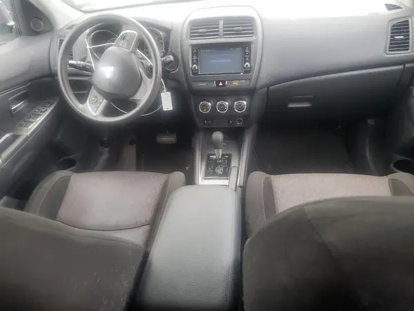 JA4AP3AU1KU000209 2019 MITSUBISHI OUTLANDER - Image 8