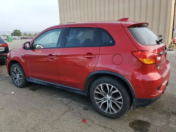 JA4AP3AU1KU002722 2019 MITSUBISHI OUTLANDER - Image 2