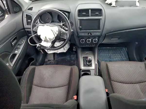 JA4AP3AU1KU008942 2019 MITSUBISHI OUTLANDER - Image 8