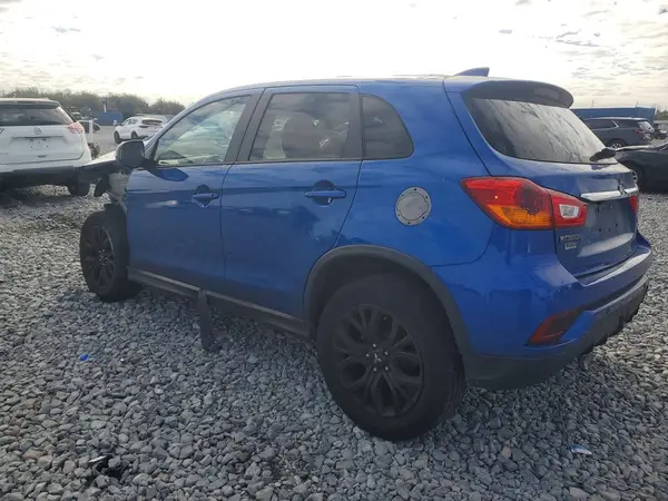 JA4AP3AU1KU009332 2019 MITSUBISHI OUTLANDER - Image 2