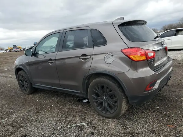 JA4AP3AU1KU010187 2019 MITSUBISHI OUTLANDER - Image 2