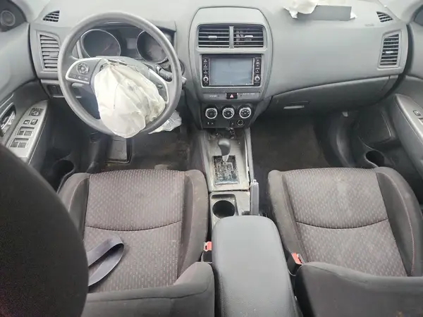 JA4AP3AU1KU012666 2019 MITSUBISHI OUTLANDER - Image 8