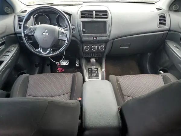 JA4AP3AU1KU014269 2019 MITSUBISHI OUTLANDER - Image 8
