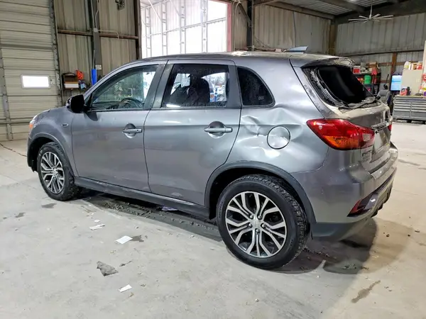 JA4AP3AU1KU018113 2019 MITSUBISHI OUTLANDER - Image 2