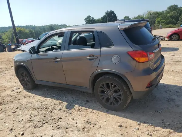 JA4AP3AU1KU020508 2019 MITSUBISHI OUTLANDER - Image 2
