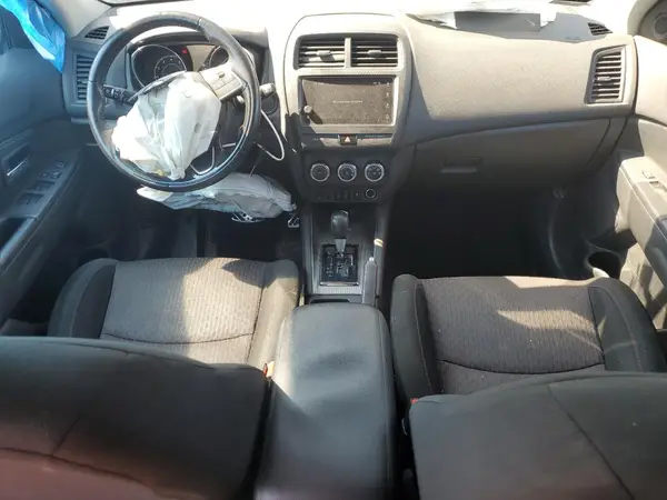 JA4AP3AU1KU020508 2019 MITSUBISHI OUTLANDER - Image 8