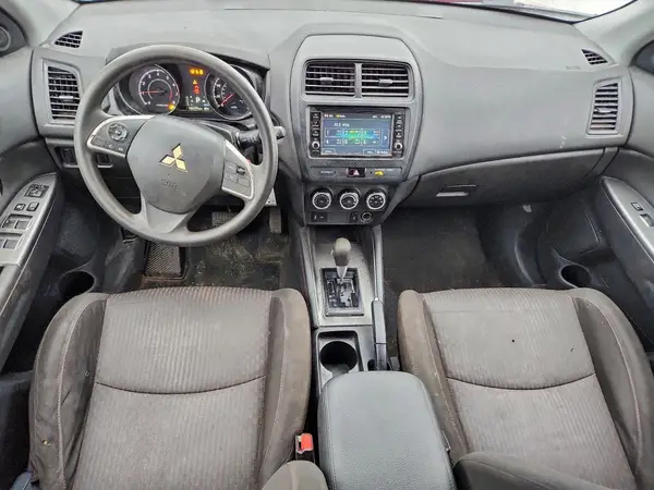 JA4AP3AU1KU024090 2019 MITSUBISHI OUTLANDER - Image 8