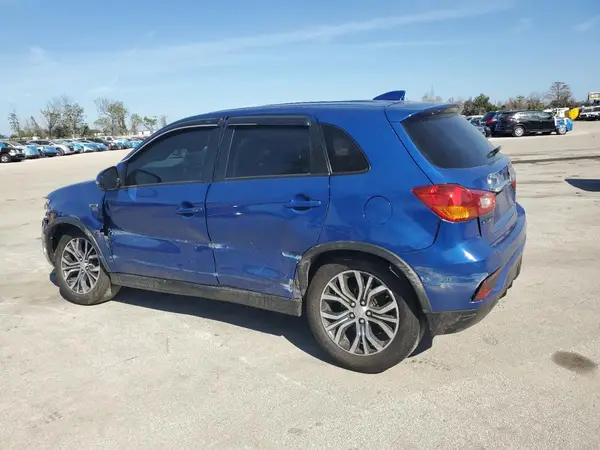 JA4AP3AU1KU026809 2019 MITSUBISHI OUTLANDER - Image 2