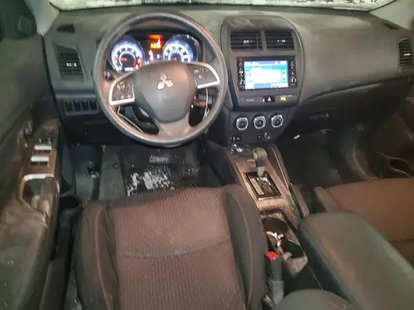 JA4AP3AU1KU033663 2019 MITSUBISHI OUTLANDER - Image 8