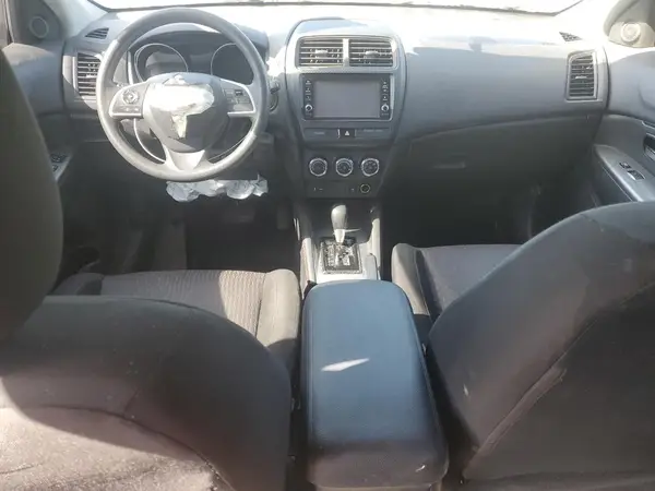 JA4AP3AU1KU034182 2019 MITSUBISHI OUTLANDER - Image 8