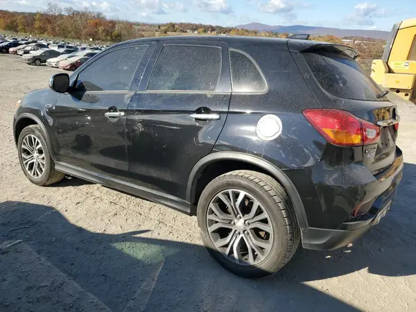 JA4AP3AU1KU034554 2019 MITSUBISHI OUTLANDER - Image 2