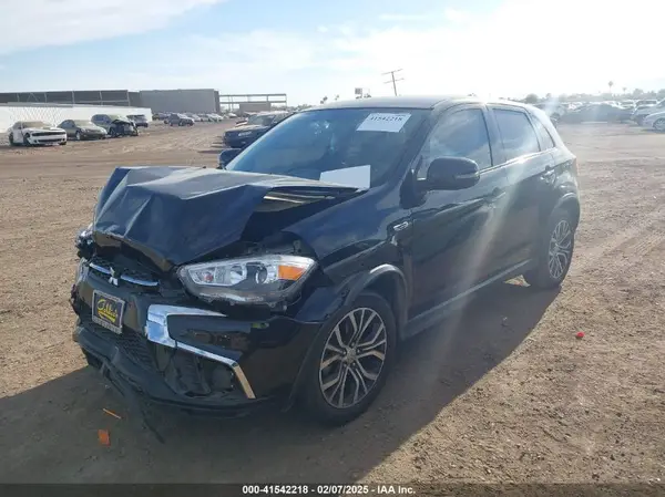 JA4AP3AU1KU034957 2019 MITSUBISHI OUTLANDER - Image 2