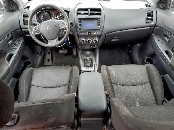 JA4AP3AU1LU007341 2020 MITSUBISHI OUTLANDER - Image 8