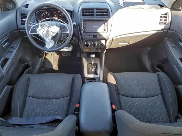 JA4AP3AU1LU012586 2020 MITSUBISHI OUTLANDER - Image 8
