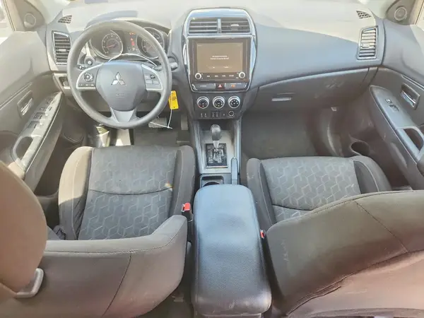 JA4AP3AU1LU016492 2020 MITSUBISHI OUTLANDER - Image 8
