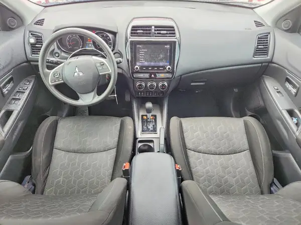 JA4AP3AU1LU017142 2020 MITSUBISHI OUTLANDER - Image 8