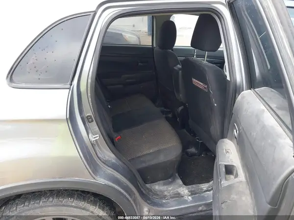 JA4AP3AU2GZ026795 2016 MITSUBISHI OUTLANDER - Image 8