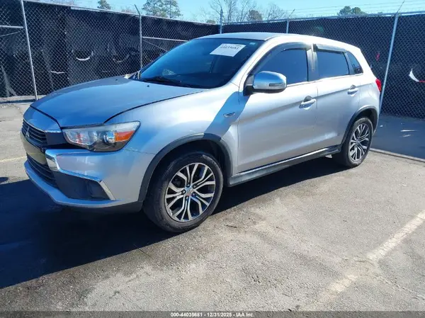 JA4AP3AU2GZ030930 2016 MITSUBISHI OUTLANDER - Image 2