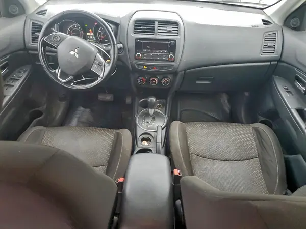 JA4AP3AU2GZ041426 2016 MITSUBISHI OUTLANDER - Image 8