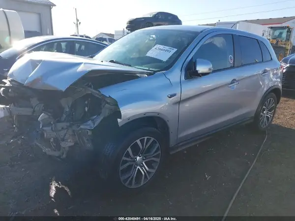 JA4AP3AU2GZ056430 2016 MITSUBISHI OUTLANDER - Image 2