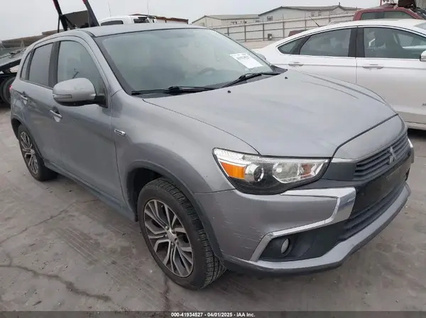 JA4AP3AU2GZ059201 2016 MITSUBISHI OUTLANDER - Image 1