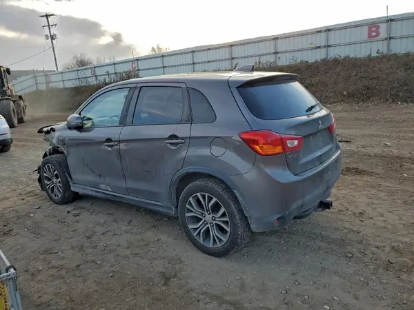 JA4AP3AU2HZ040973 2017 MITSUBISHI OUTLANDER - Image 2